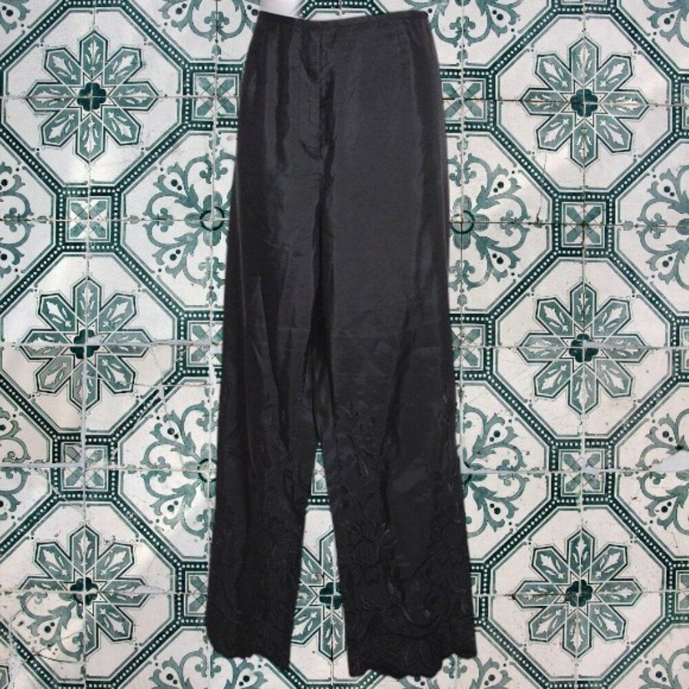 Renfrew Size 14 Unique Black Embroidered Pants
